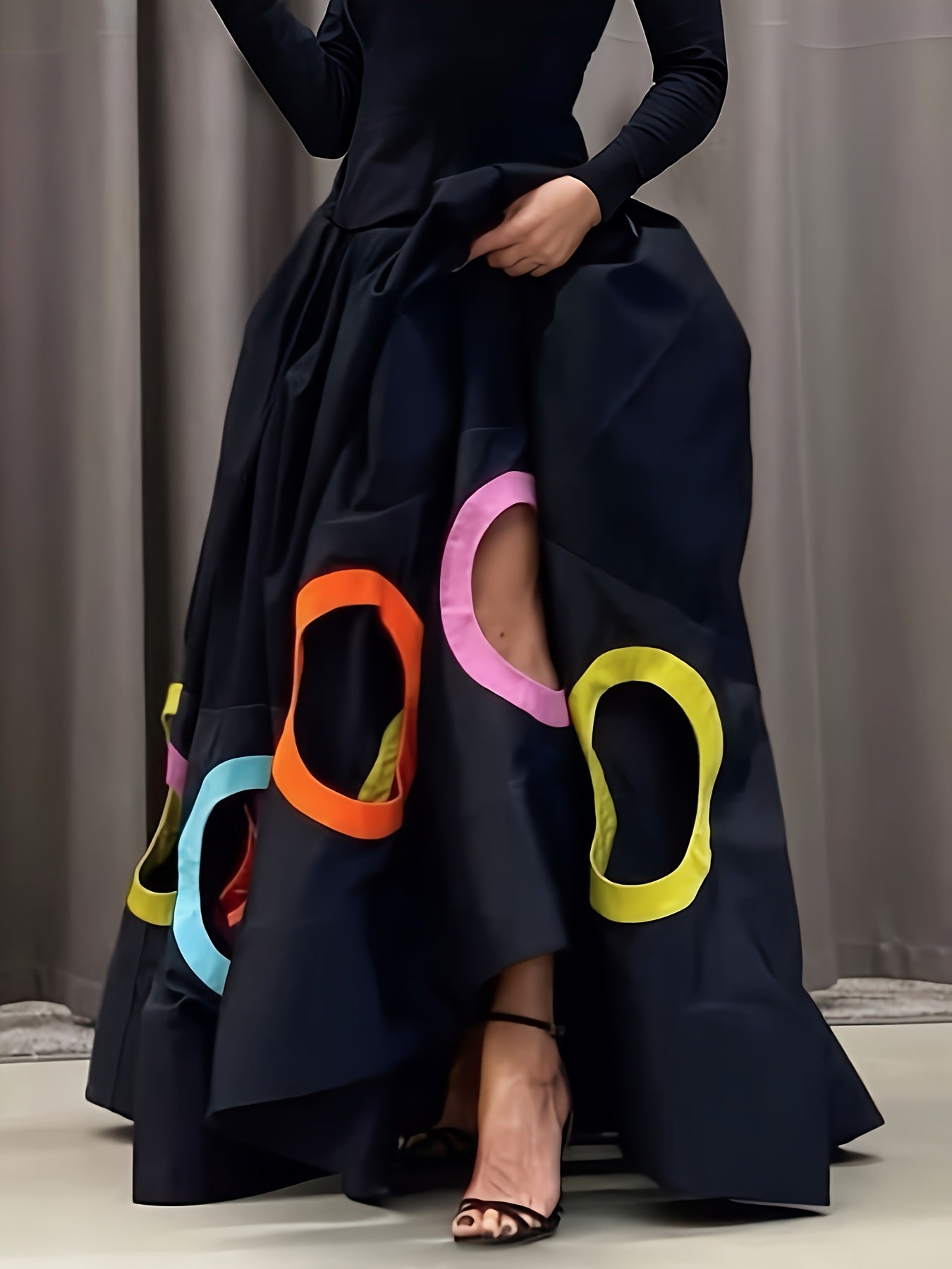 Elegant Women's A Line Maxi Dress With Long Sleeves Round